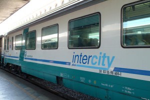 trasporti_-_treno_intercity